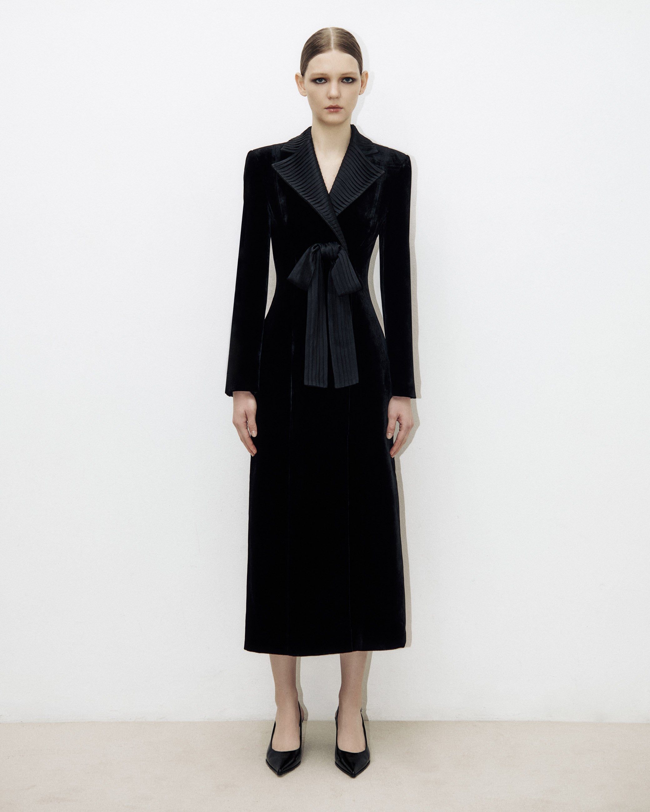 Velvet Coat with Mille-Feuille Collar and Bow