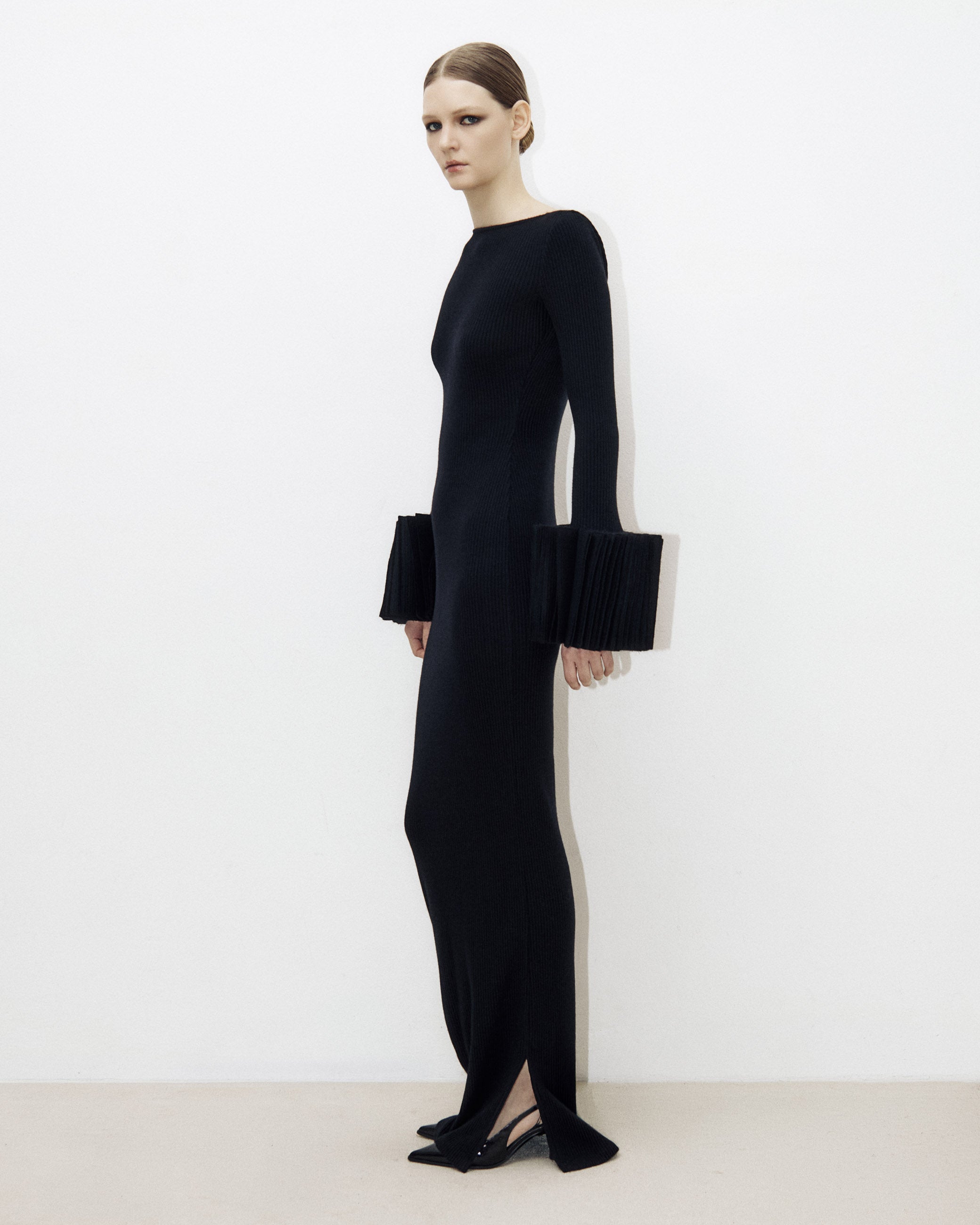 Long Jersey Gown with Mille-Feuille Cuffs